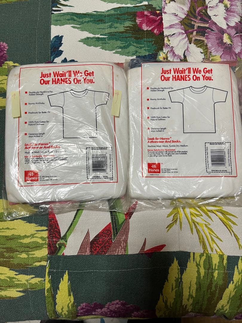 Hanes Vネック・クルーネックTシャツ3枚セット　　8個　デットストック