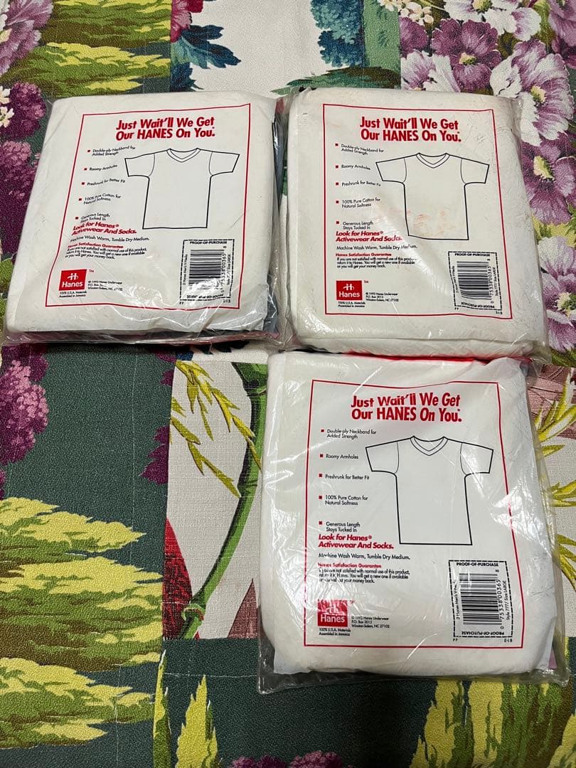 Hanes Vネック・クルーネックTシャツ3枚セット　　8個　デットストック