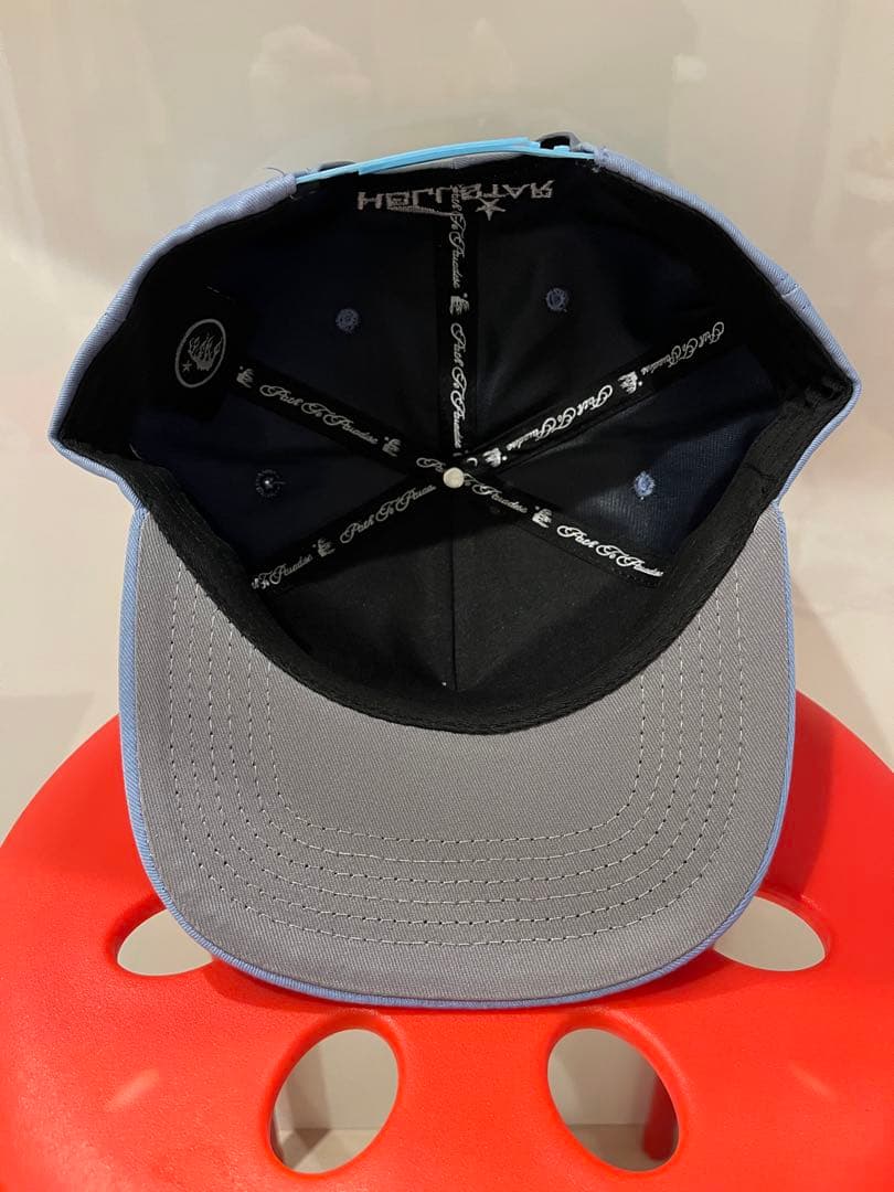 希少 海外限定 HELLSTAR OG BLUE SNAP BACK CAP