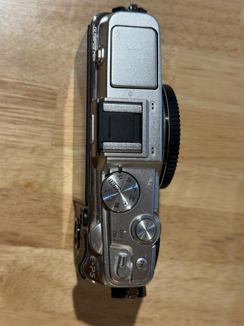 OLYMPUS PEN E-P5 カメラ