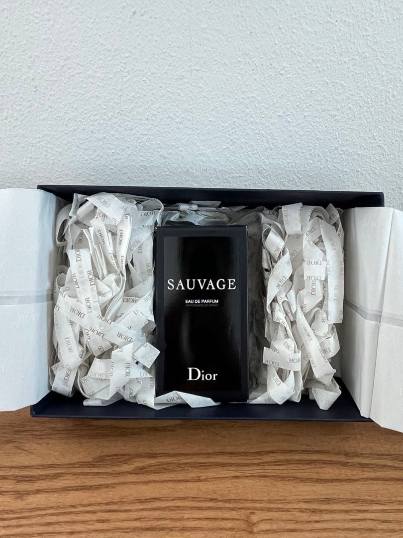香水(男性用) Dior SAUVAGE Eau de Parfum 50ml