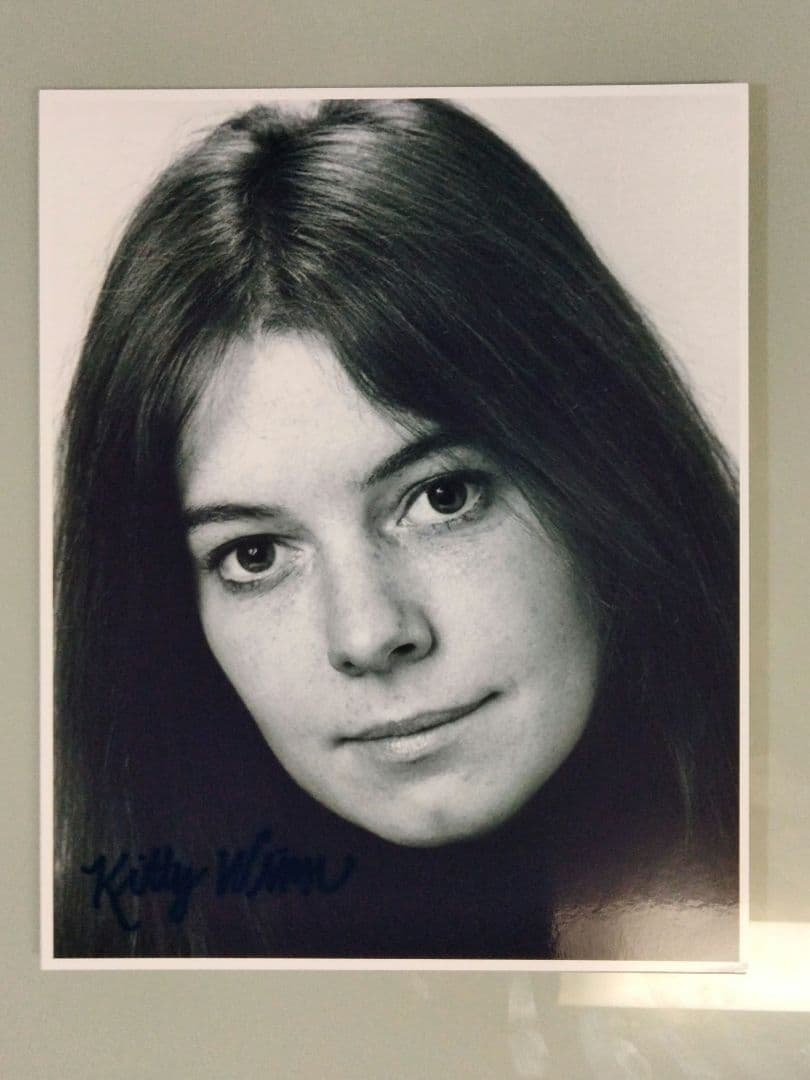 キティ・ウィン直筆サイン入り超 大型フォト… Kitty Winn