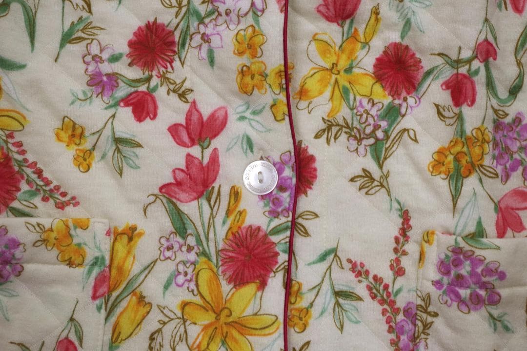 【新品】ミラショーン mila schon 秋冬物中わた入りパジャマ（L）A17