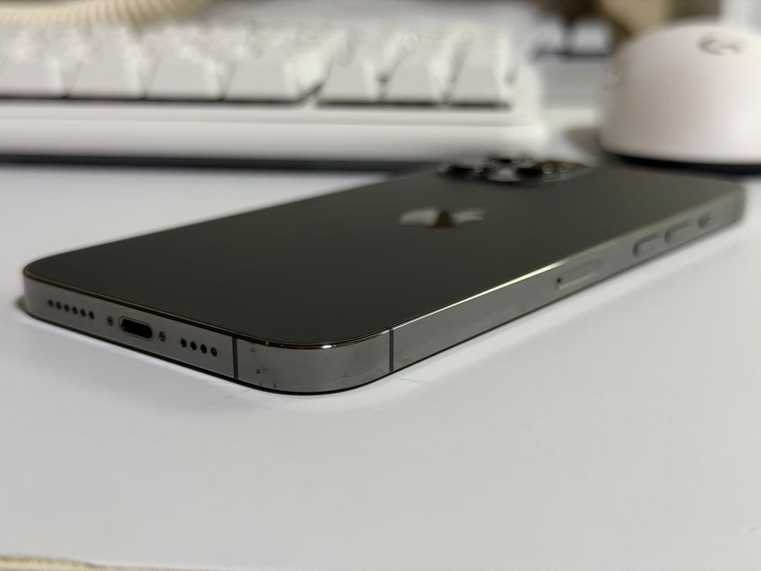 Apple iPhone 12ProMax 256GB グラファイト 美品