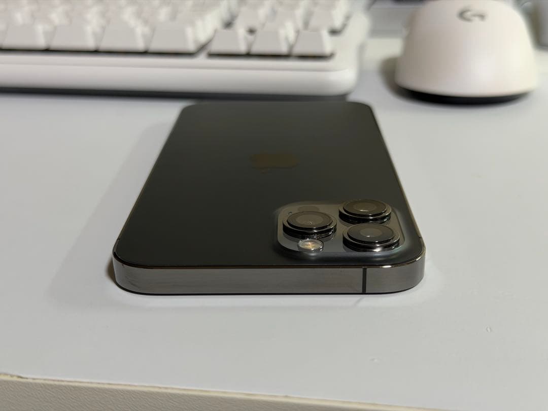 Apple iPhone 12ProMax 256GB グラファイト 美品