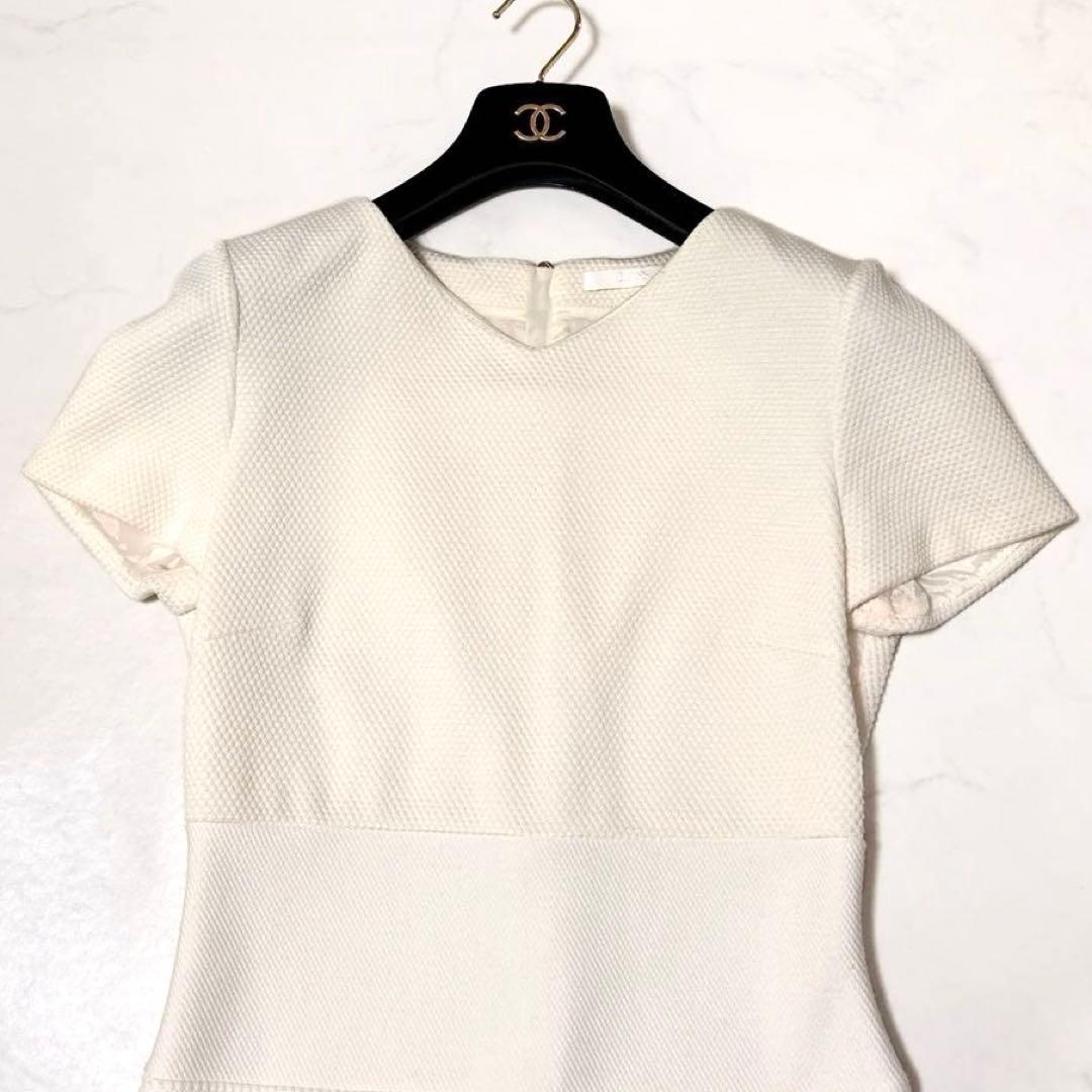 美品 ✨ヒューゴボス　ワンピ―ス　美シルエット　白　40