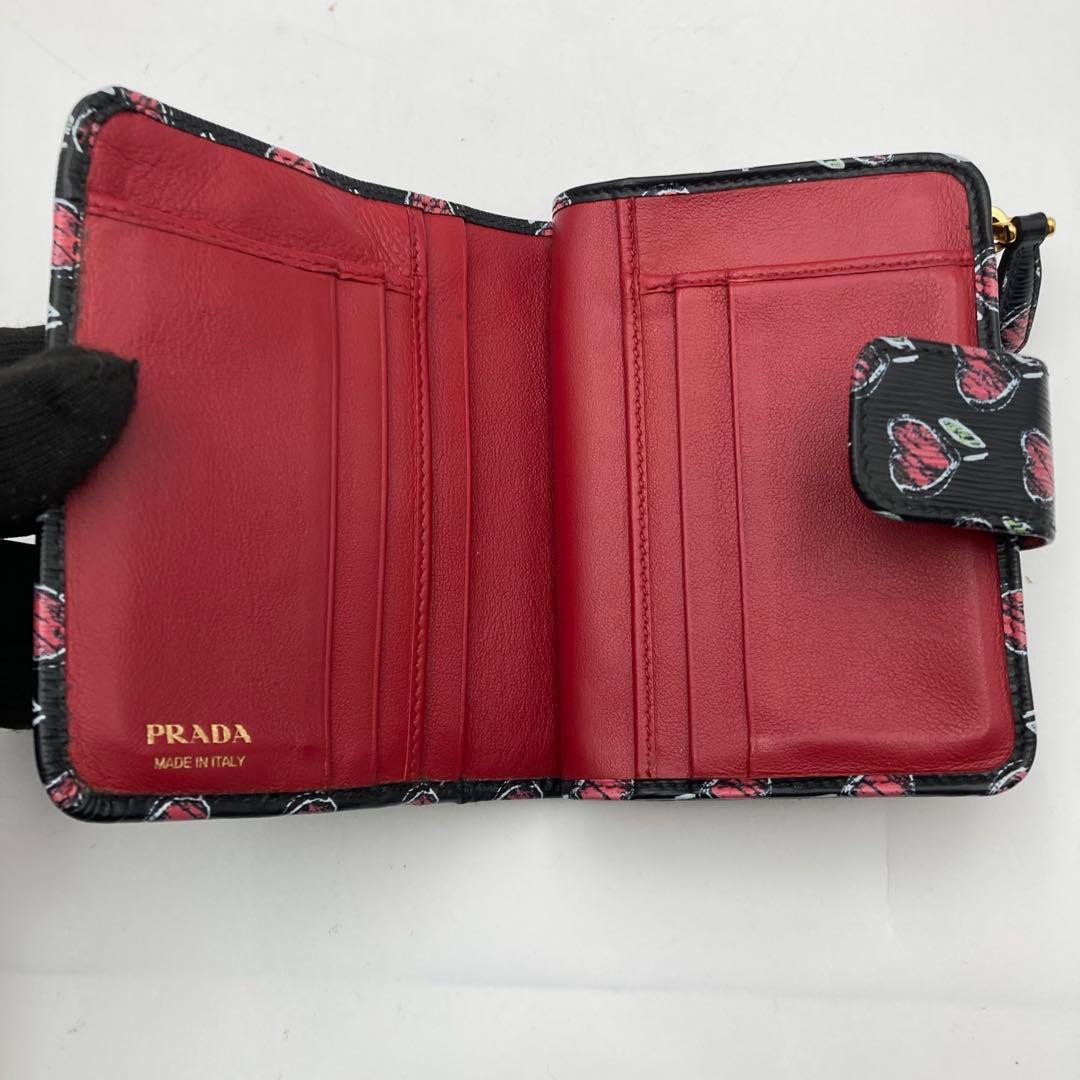 極美品　プラダ ハート柄 二つ折り財布 コンパクトウォレット レザー