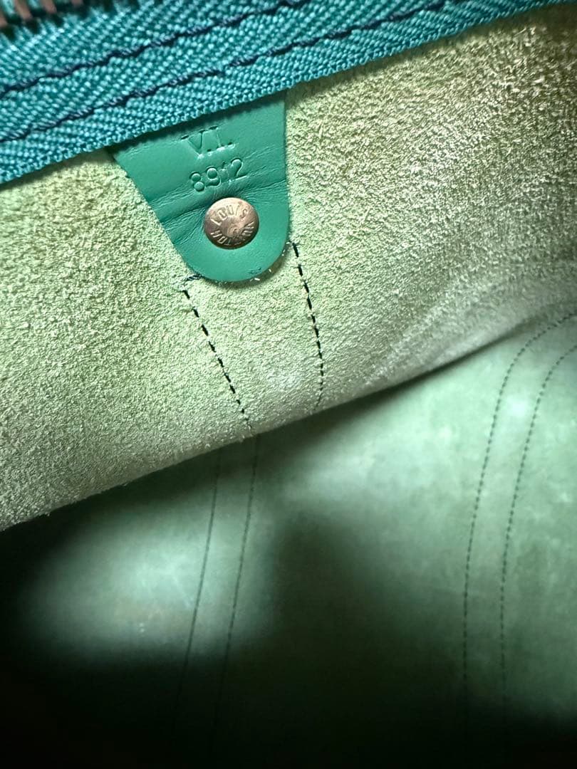 Louis Vuitton エピ キーポル50 M42964 ボストンバッグ