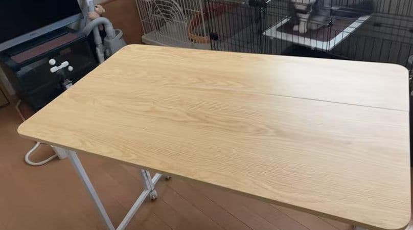ホワイト ベージュ 折りたたみ式パソコンデスク幅100×奥行58×高さ75cm