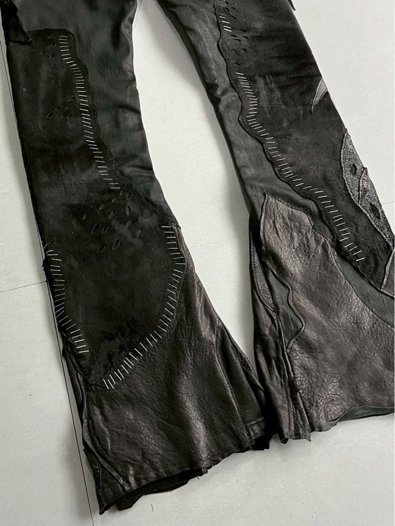 パンツ \"1vfudie\" S09-Panelled leather pants