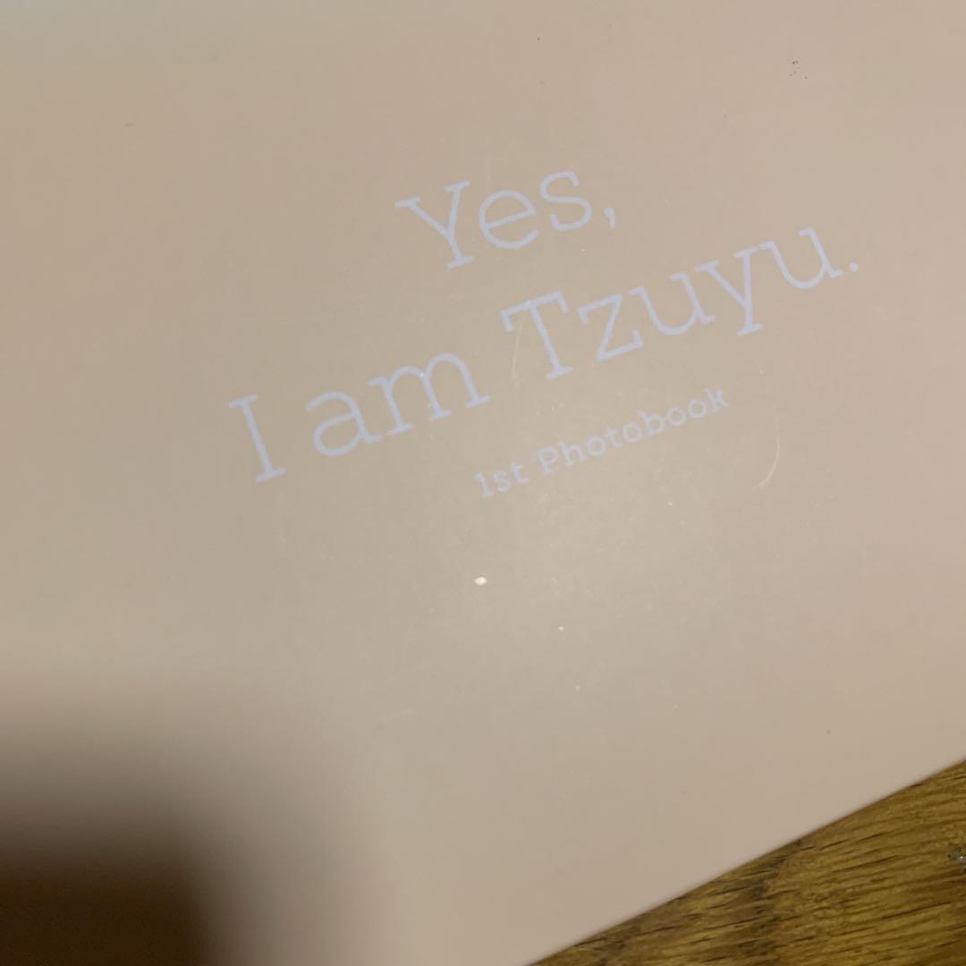 Yes, I am Tzuyu. TWICEツウィ写真集　付属ポストカードセット