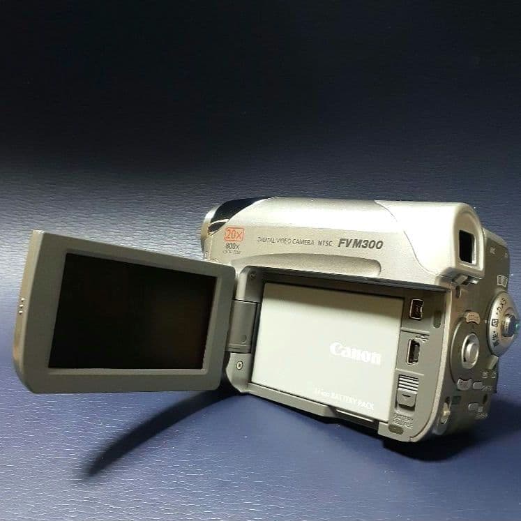 Canon FV M300 デジタルビデオカメラ 本体 ケース付き　シルバー