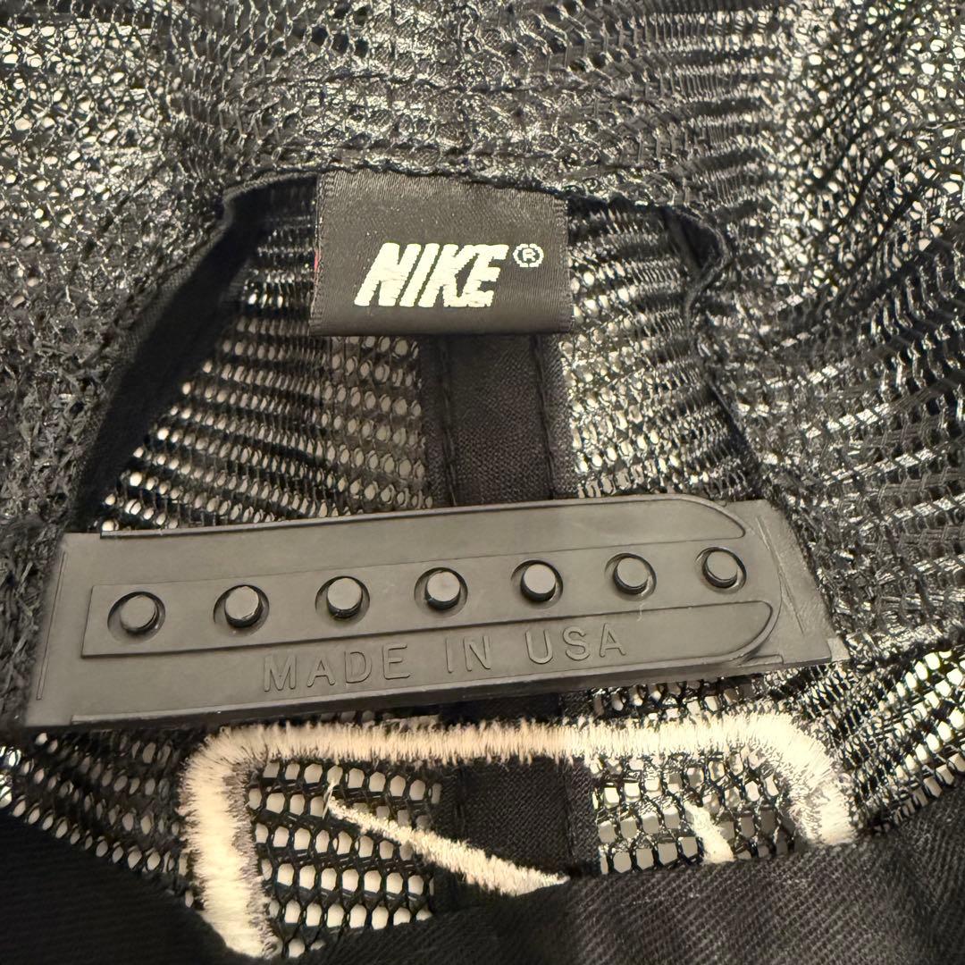 Nike ブラック メッシュキャップ