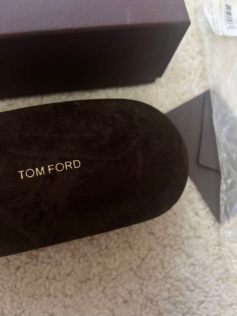 【やん】TOM FORD サングラス TF9310 トムフォード