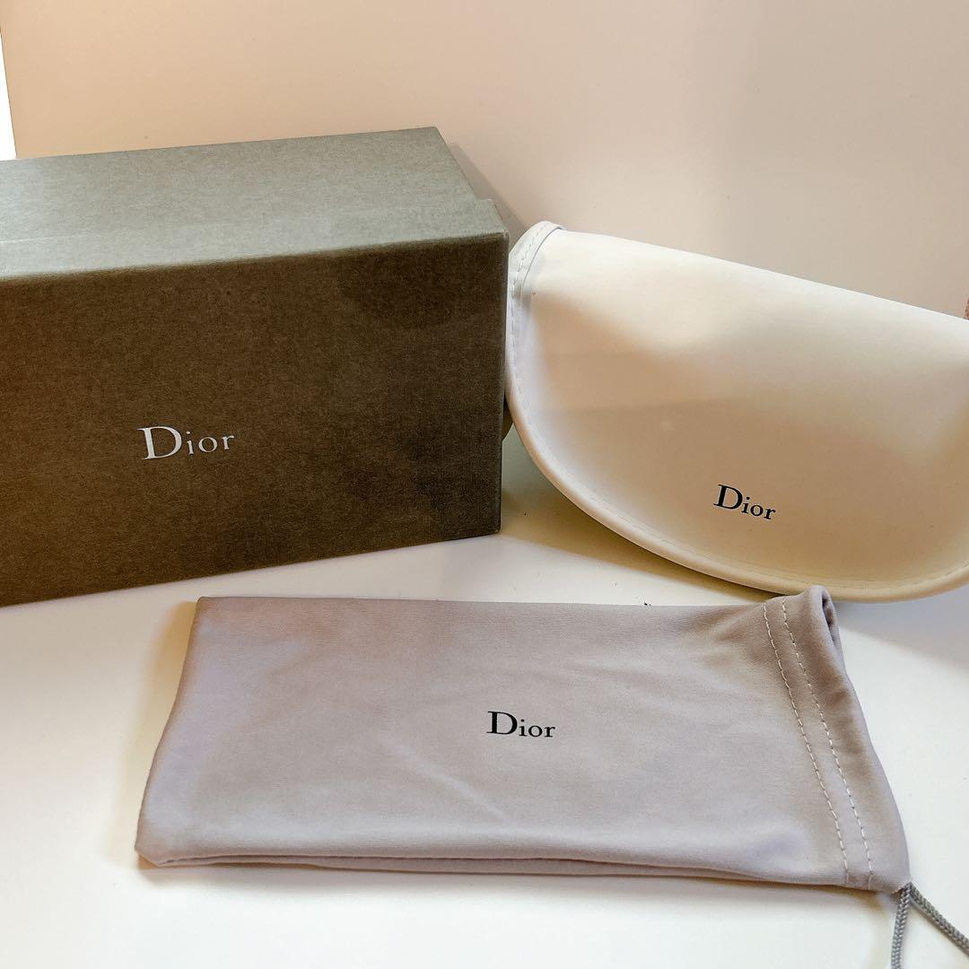 クリスチャンディオール Dior サングラス　GLOSSY ブラック　大ぶり