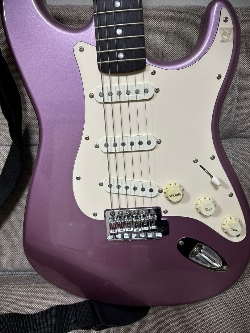 タータン様　　　Squier Fender エレキギター