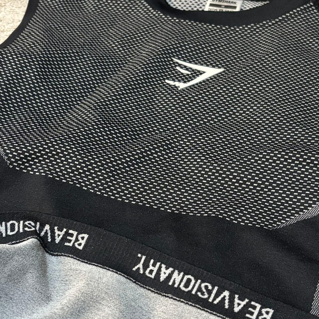 トップス  onyx v5 tank grey