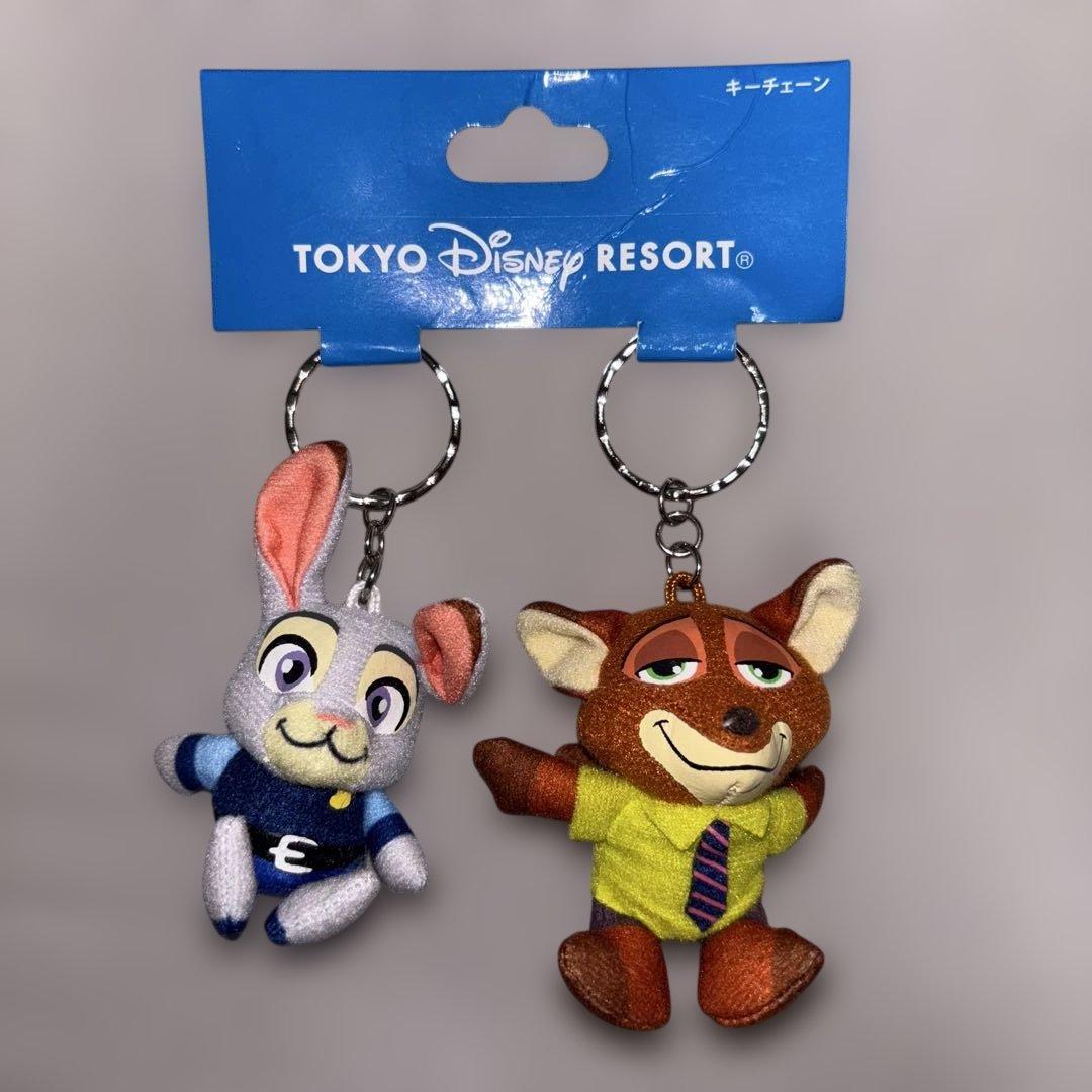 ディズニー　ズートピア　クリップ　キーチェーン　ポーチ　巾着　４点セット