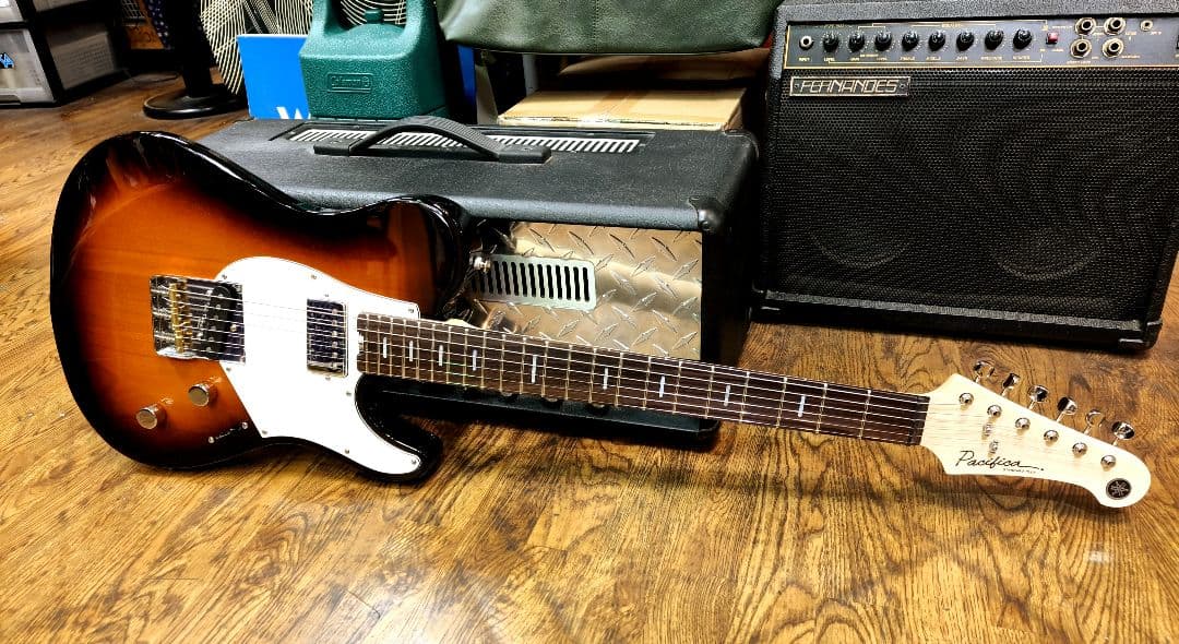 ほぼ新品！YAMAHA PACIFICA PACS+11S NEWモデル