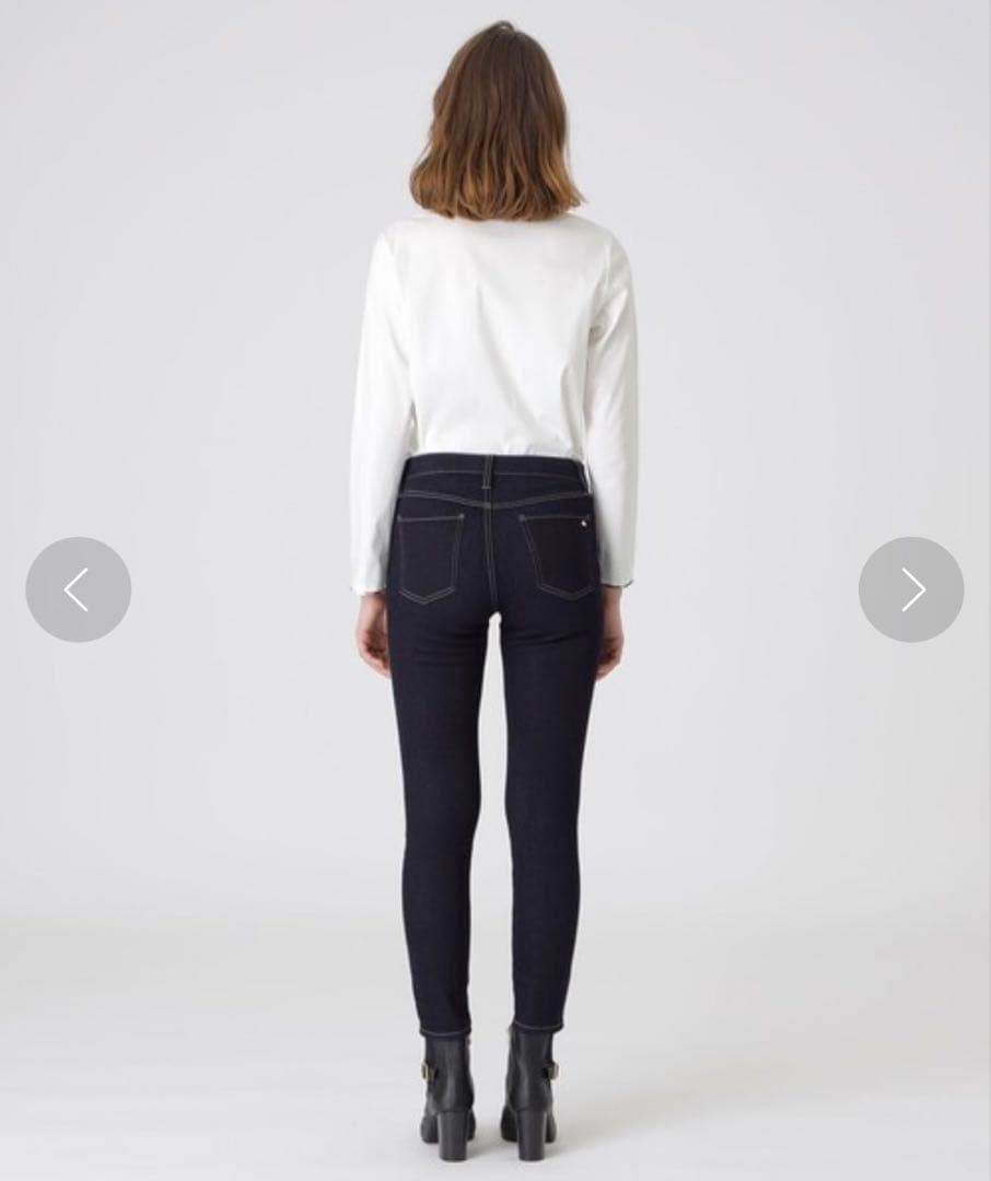 ブルーレーベルクレストブリッジ ハイストレッチ クリア デニム スキニー パンツ