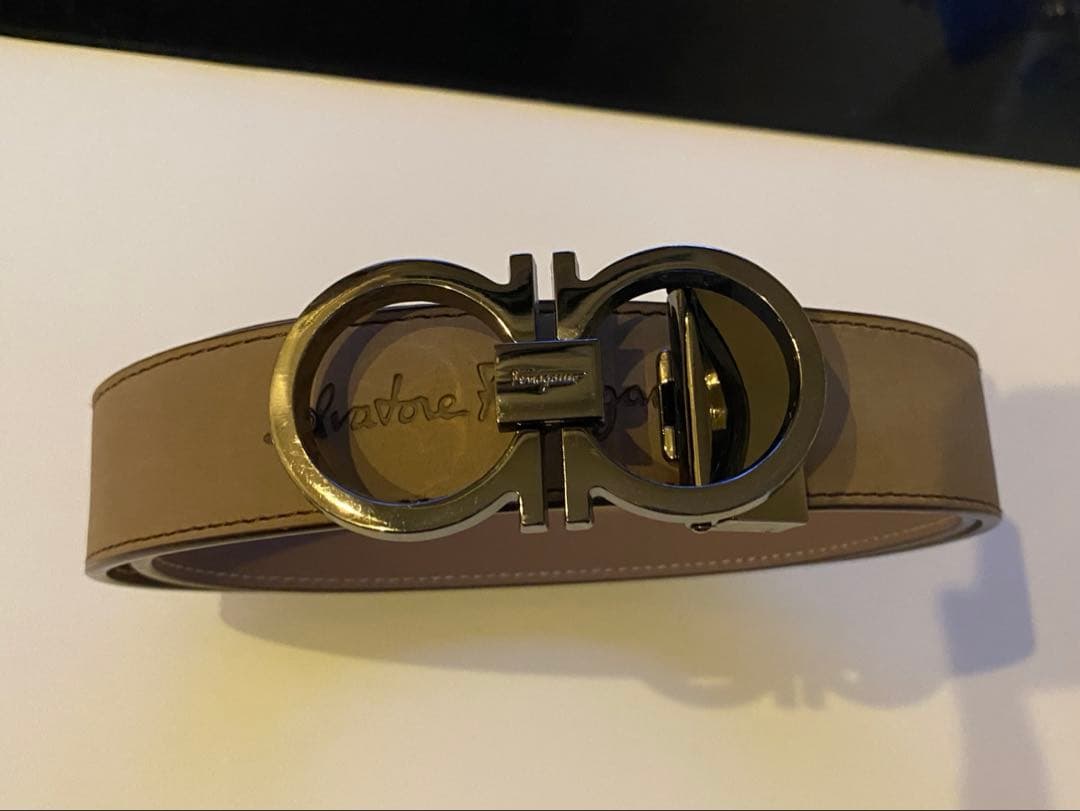 【即日発送】Salvatore Ferragamo ベルト ベージュ　フェラガモ