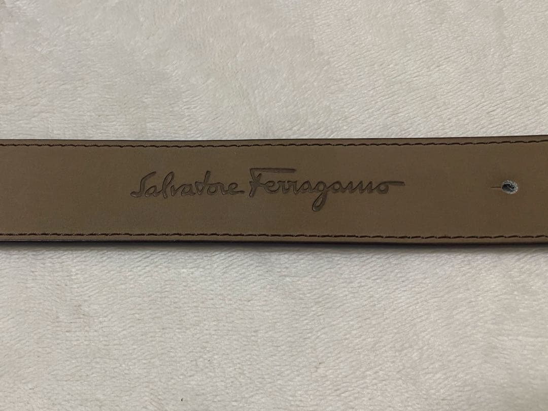 【即日発送】Salvatore Ferragamo ベルト ベージュ　フェラガモ