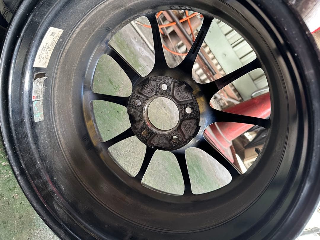 weds tc105x 18インチ 5H 114.3 9J / 9.0J +32