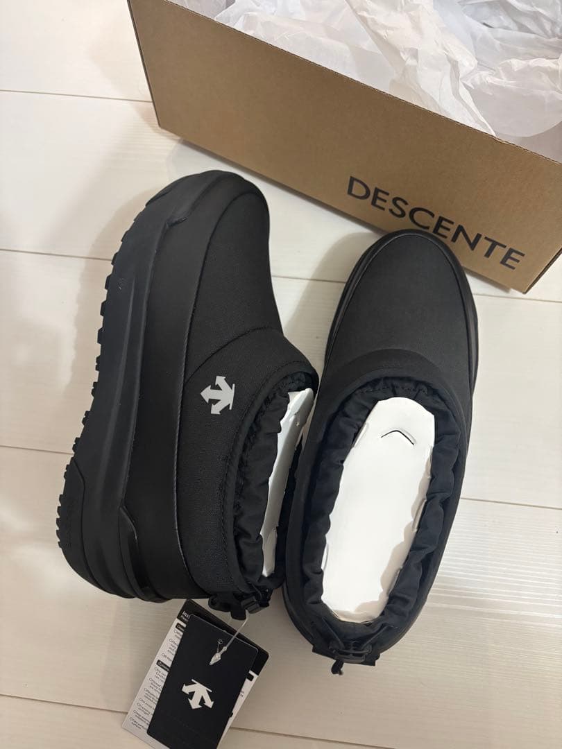 DESCENTE CITYLOW DTRACE CITY LOW ブラック
