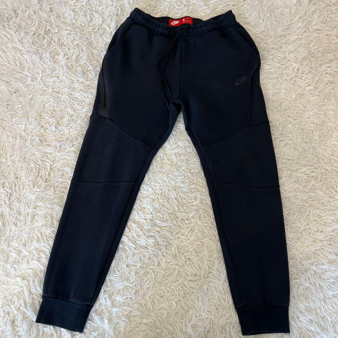 Nike 赤タグ　希少品‼️Nike テックフリース　セットアップ M/Ｌサイズ