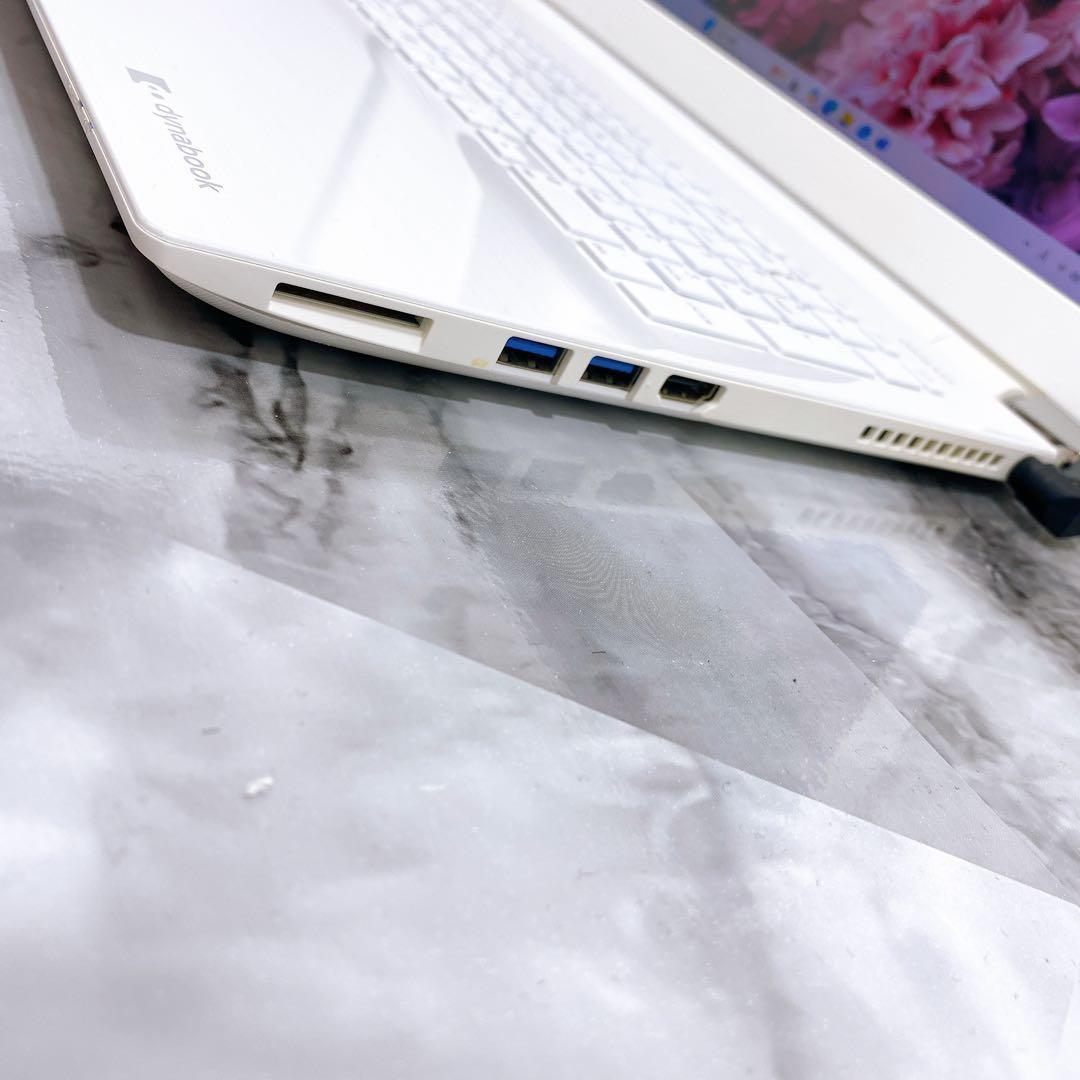 人気機種✨薄型ノートパソコン✨i7✨超大容量✨オフィス付き✨Windows11✨