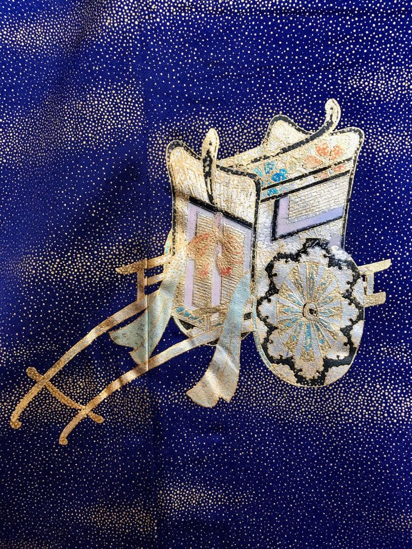 振袖　美品　正絹　濃紫紺色に金　幻想的