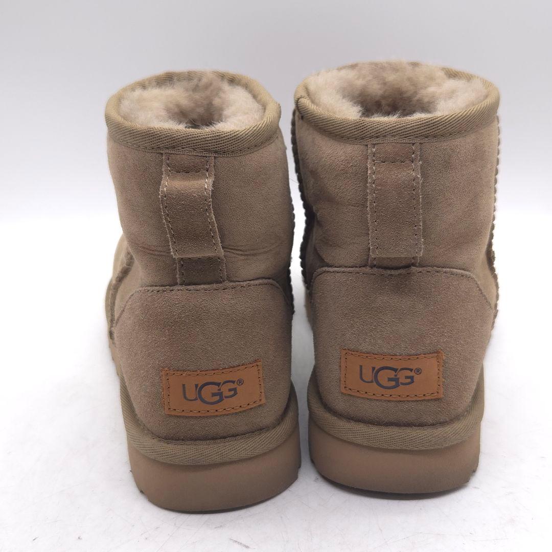 UGG CLASSIC MINI Ⅱ アグ クラシックミニ ボア ムートンブーツ