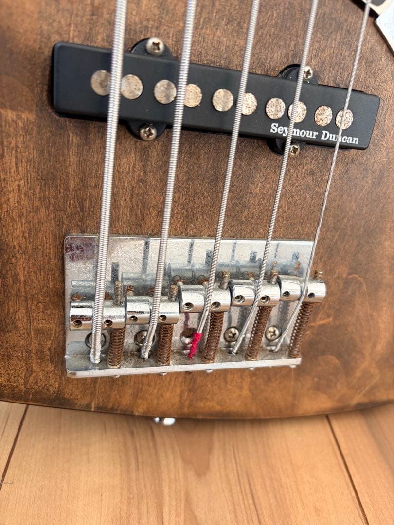 R*a様 Squier Affinity Jazz Bass V カスタム品 ダ