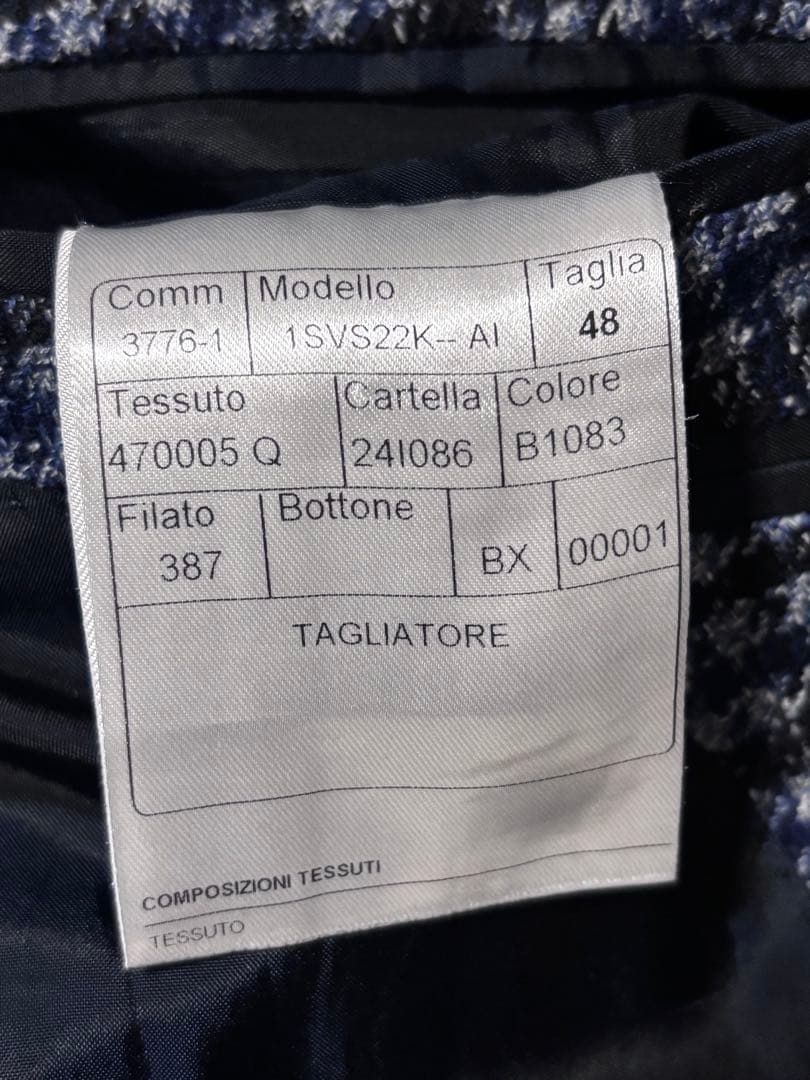 【新品、未使用】タリアトーレ カシミヤブレンド48 ブルーネイビー