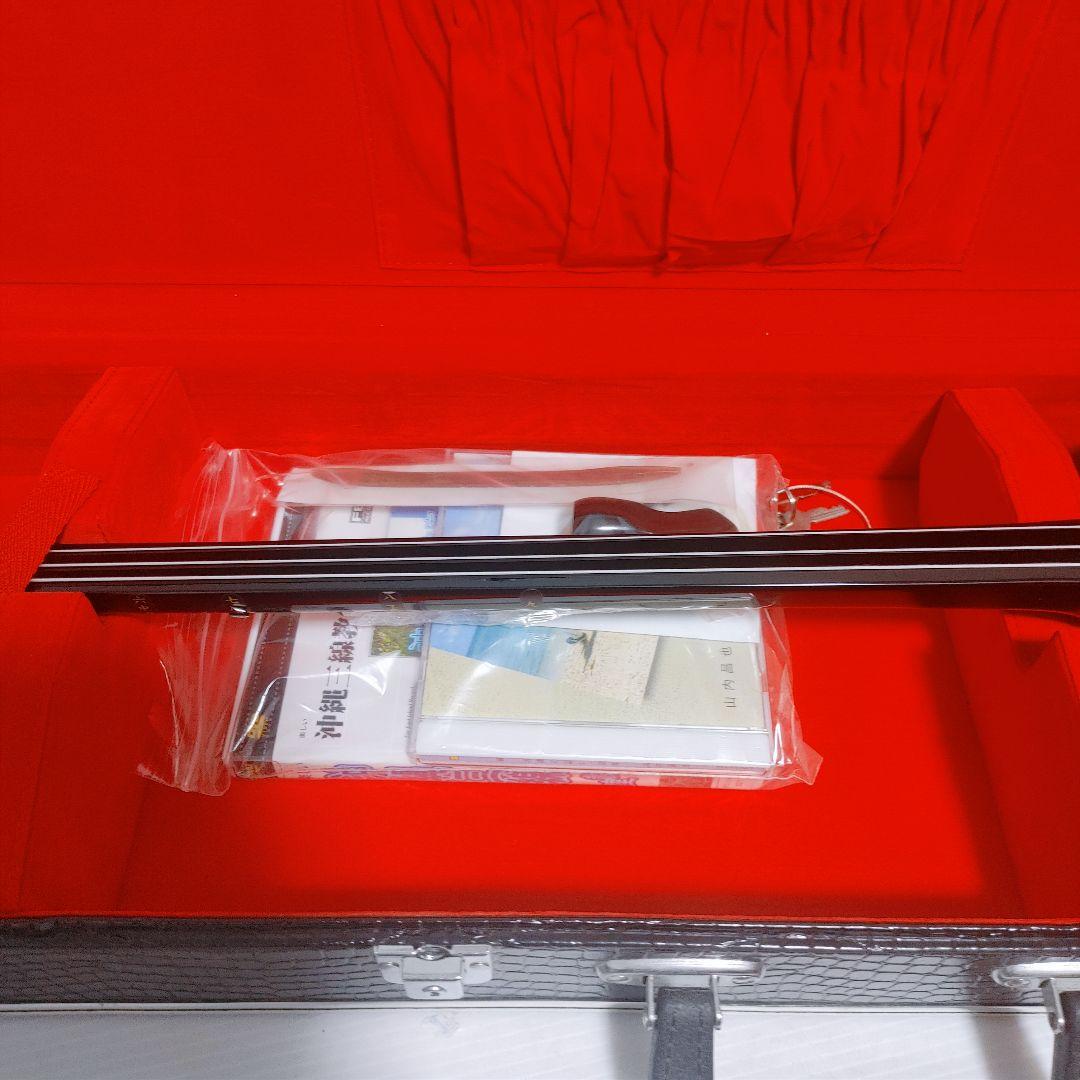 【美品】　三線（沖縄三味線）　入門用　ハードケース付　付属品多数156