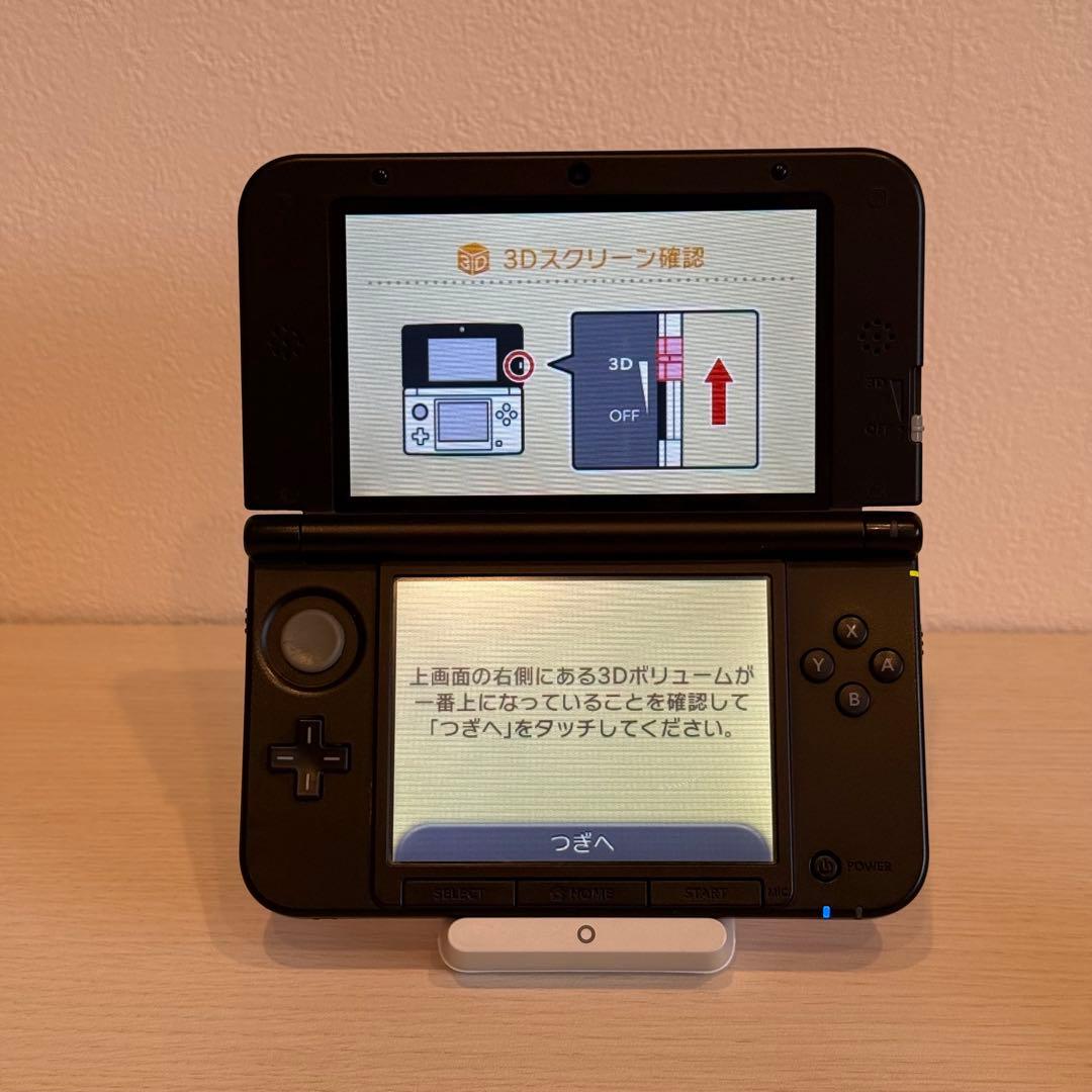 ニンテンドー3DS LL レッド×ブラック 箱付き 3-033