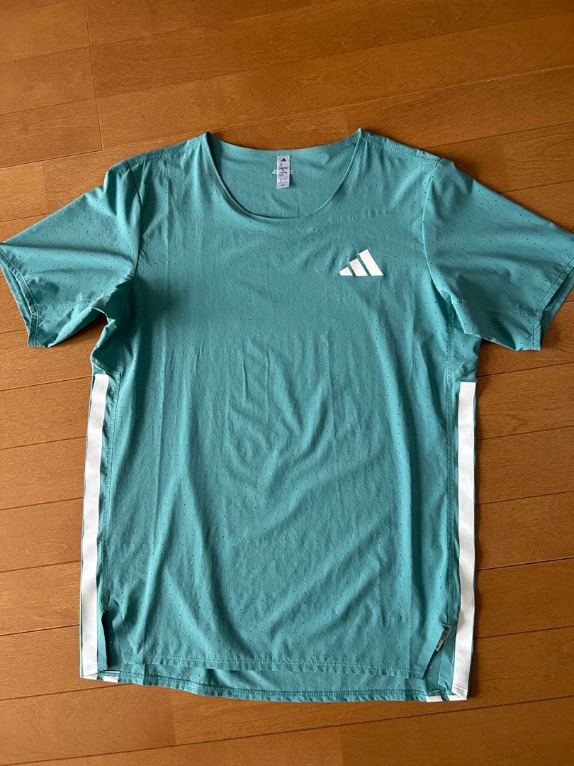 アディダス　アディゼロ ランニングTシャツ　2025年モデル