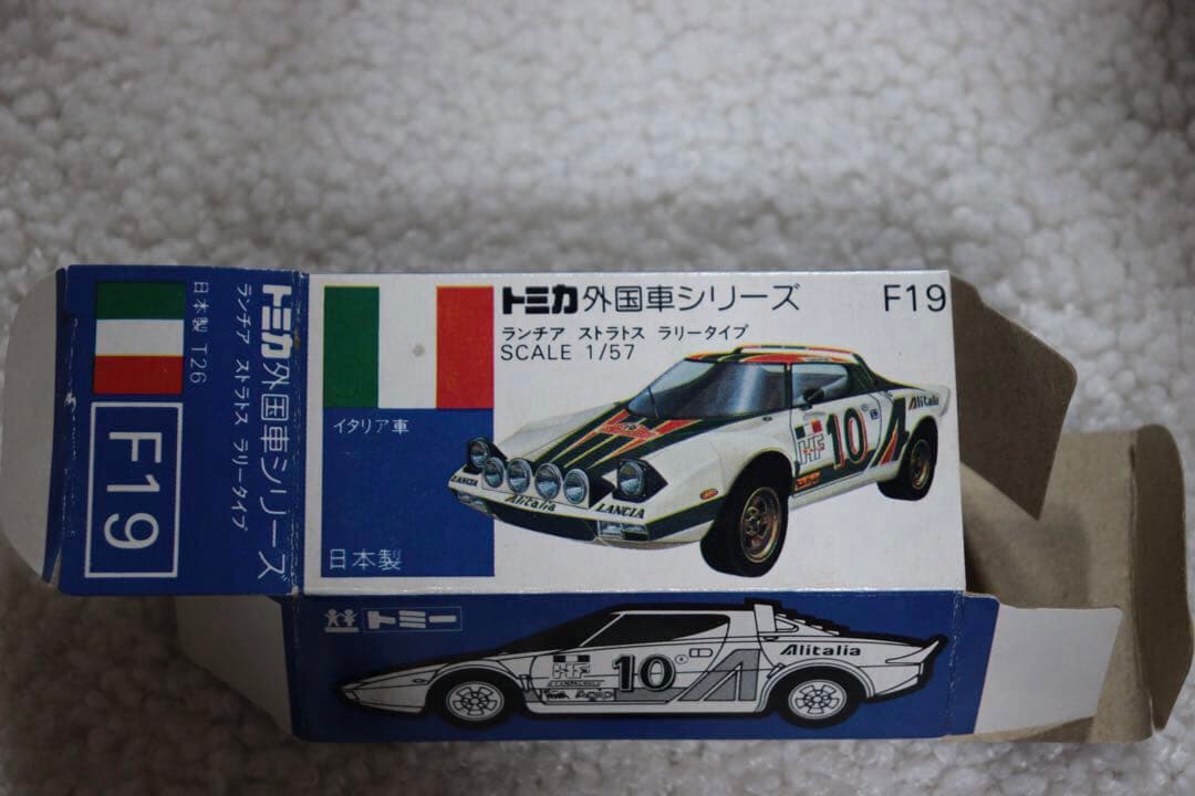 日本製　トミカ　ランチア　ストラトス　ラリータイプ　F19