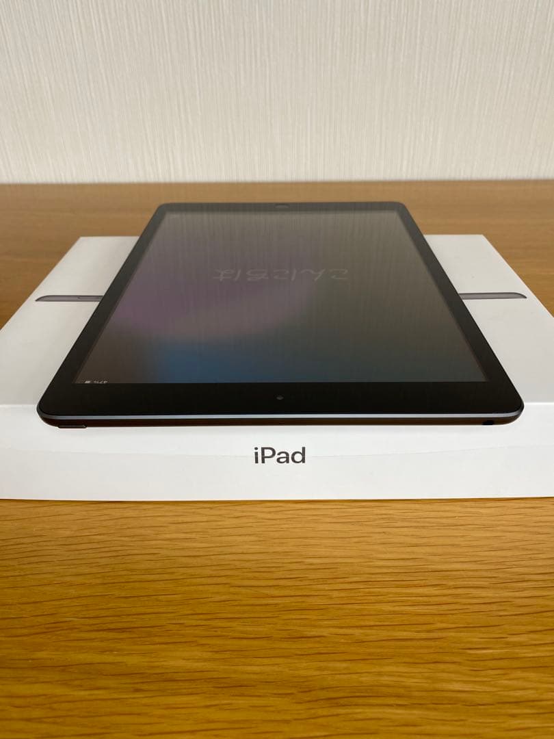 【新品未使用】iPad 第7世代　128GB Wi-Fi iPad本体