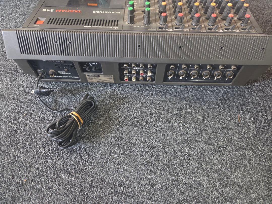 ジャンク★TASCAM 246 PORTASTUDIO マルチトラックレコーダー