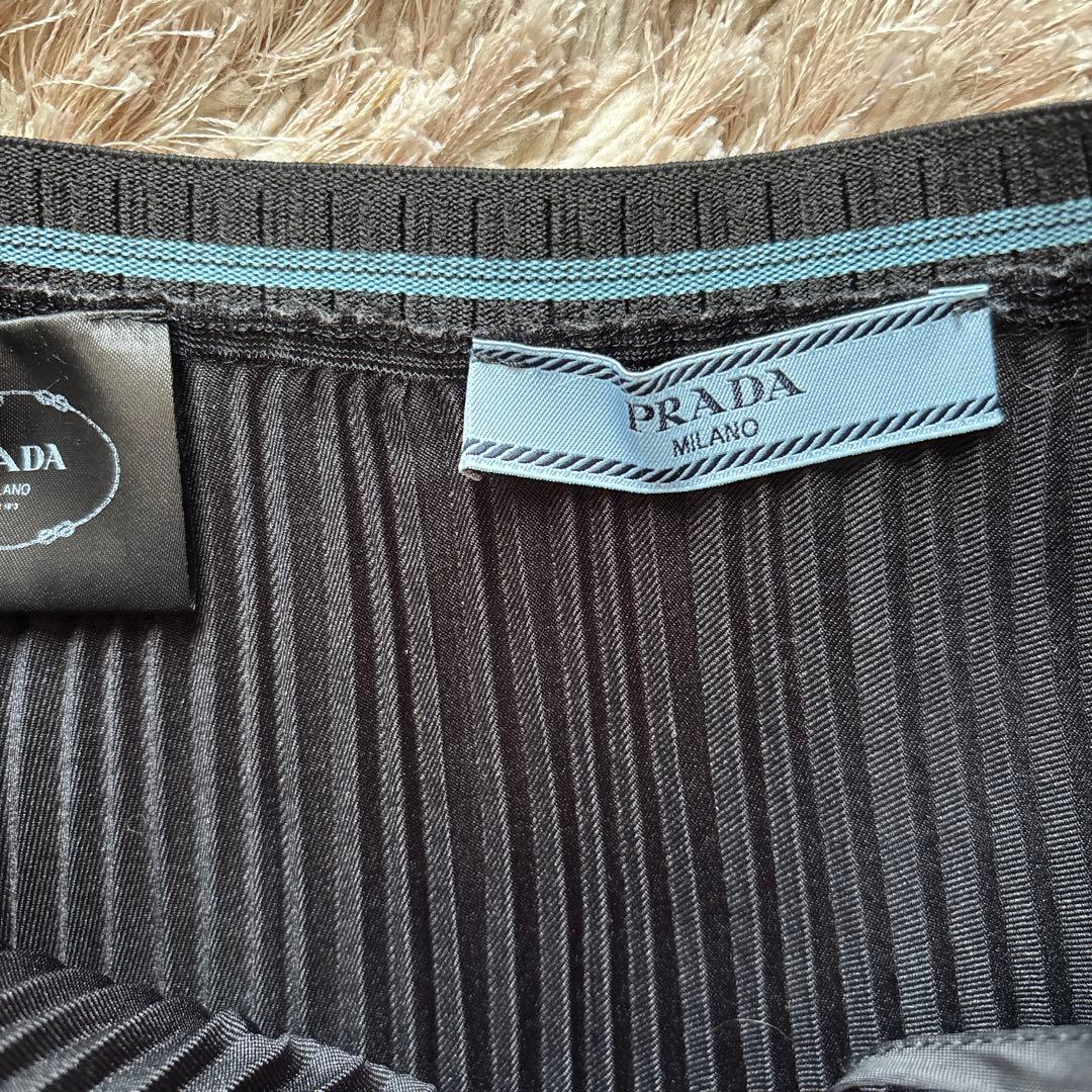 美品♡PRADA ブラック プリーツスカート 36プラダ