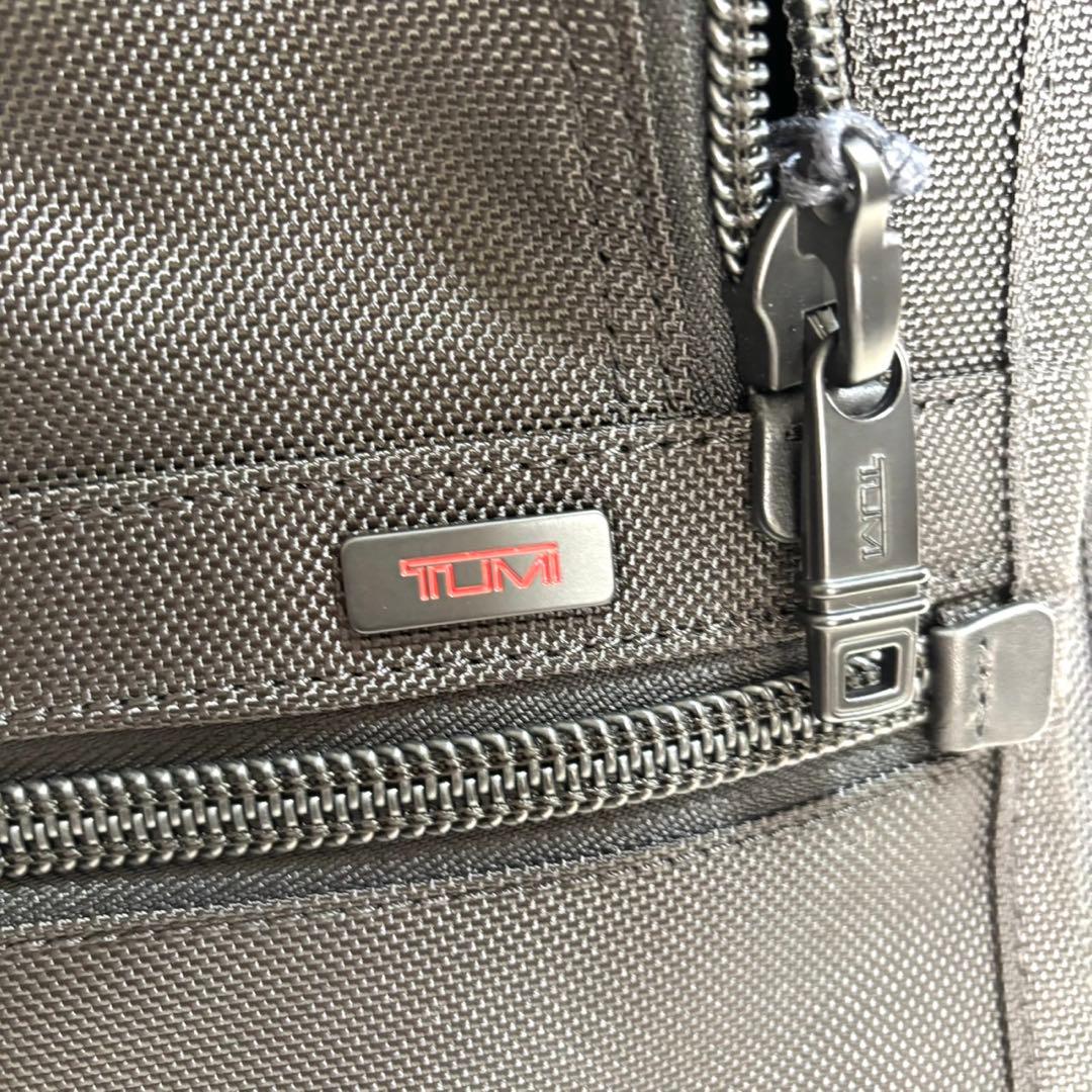 【新品】TUMI トライ フォールド ガーメントケース 22133DH　ブラック