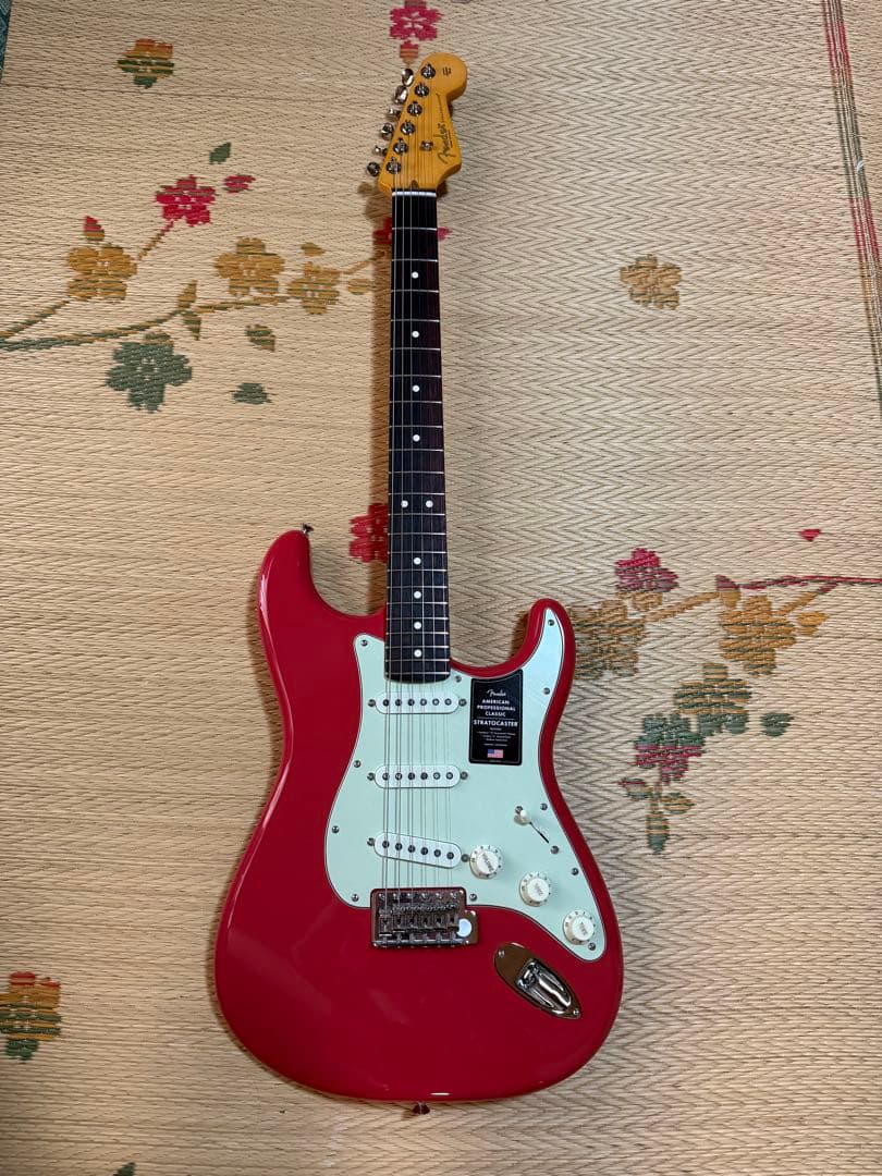 ギター Fender American Professional Classic