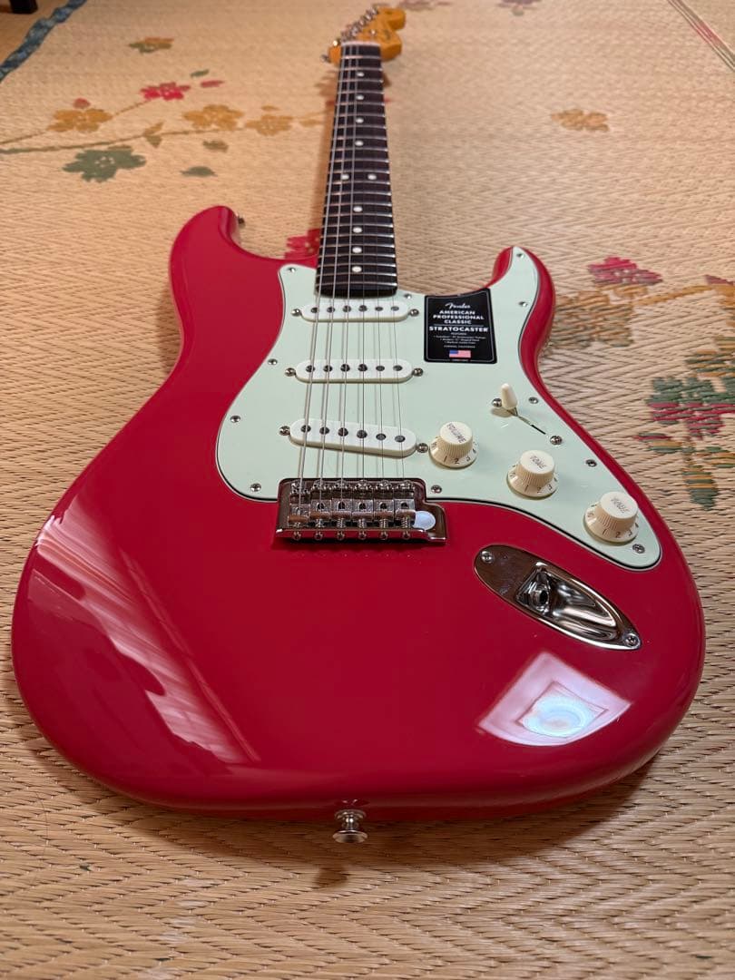 ギター Fender American Professional Classic