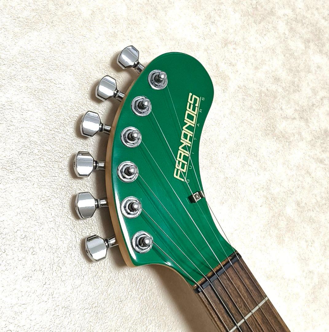 最終値下!【超美品】ZO-3 グリーン アンプ内蔵ミニギター 専用ケース付
