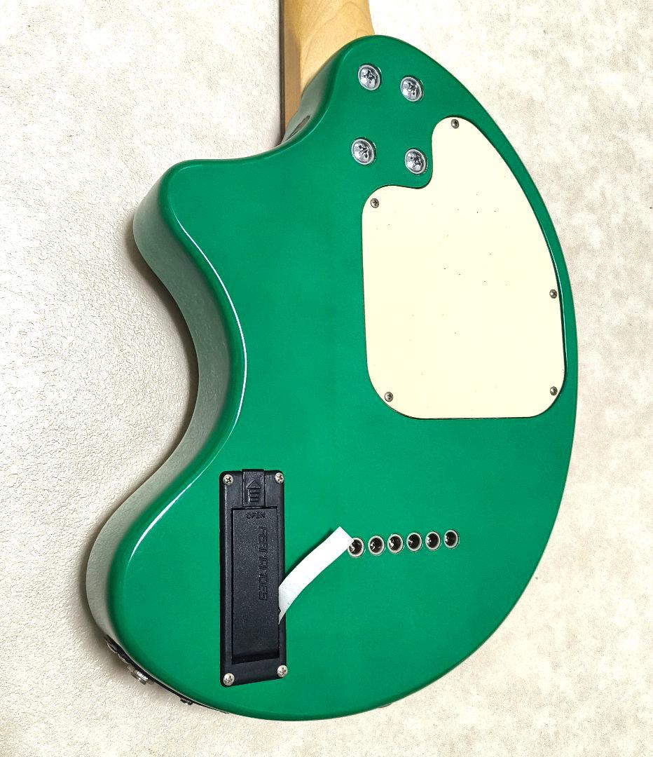 最終値下!【超美品】ZO-3 グリーン アンプ内蔵ミニギター 専用ケース付