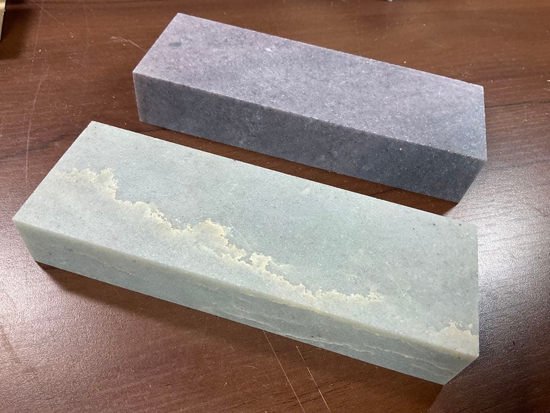 う*い様 礦研天然製砥工業所　「天然油砥石５点まとめて」