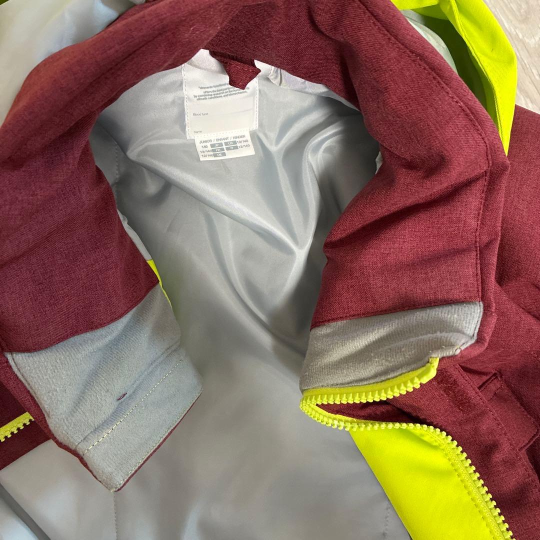 キッズ　スキーウェア上下セット　DESCENTE 140センチ