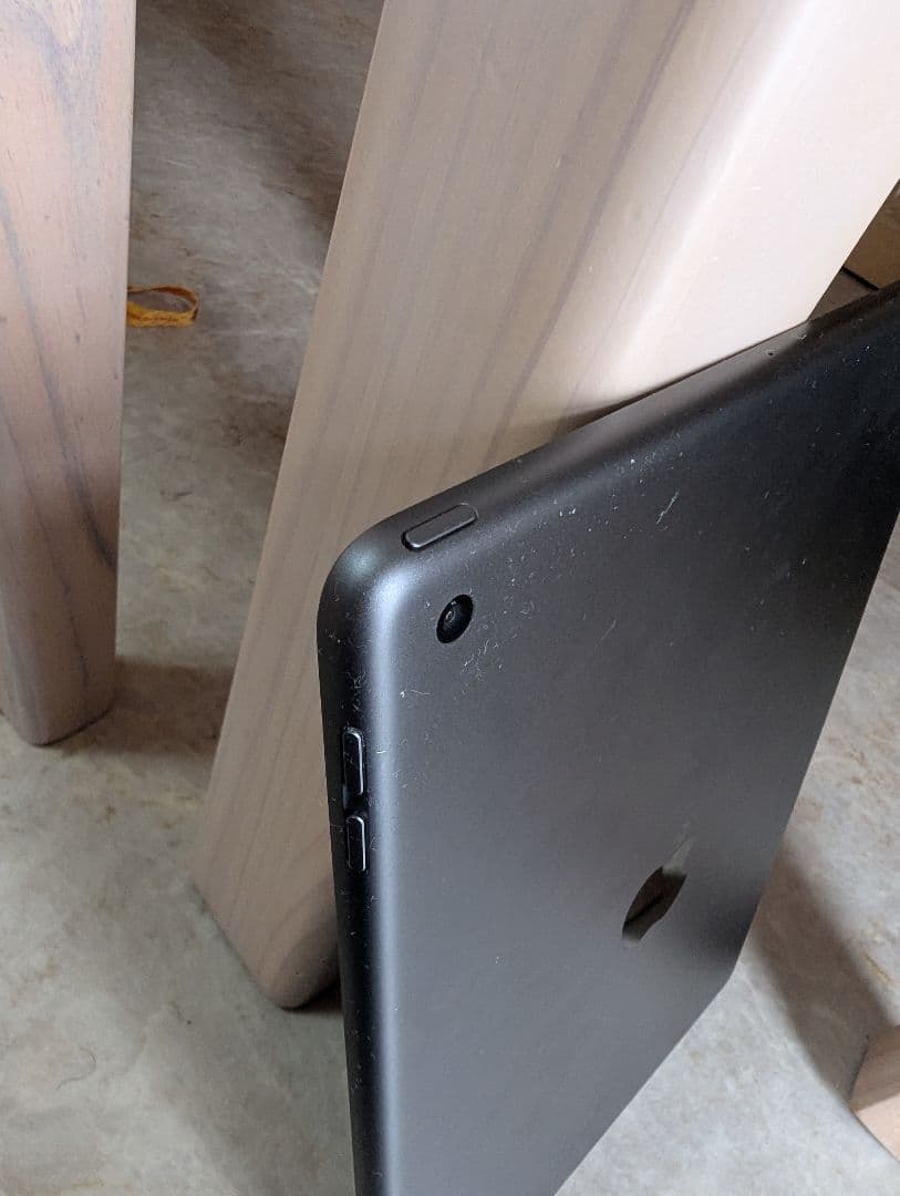 Apple iPad (第8世代) 32GB　ジャンク