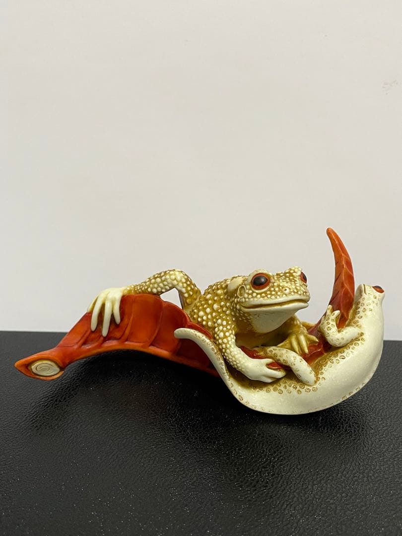 Adam Binder 動物　カエル【750個限定】